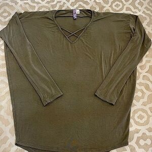 ALYA LONG SLEEVE HI LOW TEE SZ XS